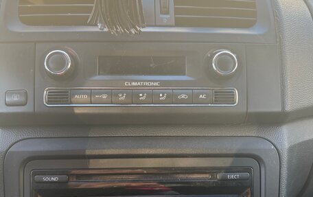 Skoda Fabia II, 2011 год, 500 000 рублей, 3 фотография