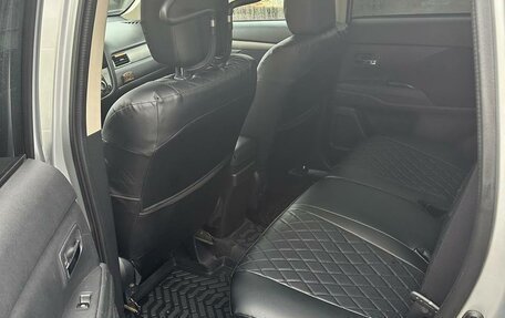 Mitsubishi Outlander III рестайлинг 3, 2016 год, 1 680 000 рублей, 11 фотография