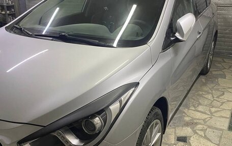 Hyundai i40 I рестайлинг, 2013 год, 999 999 рублей, 4 фотография