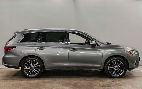 Infiniti QX60 I рестайлинг, 2017 год, 2 420 000 рублей, 4 фотография