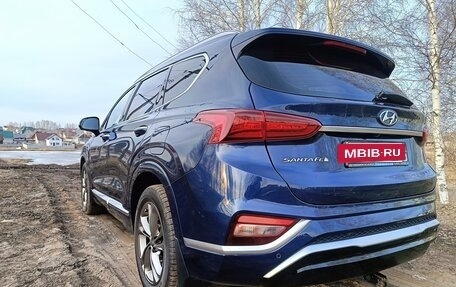 Hyundai Santa Fe IV, 2019 год, 3 350 000 рублей, 2 фотография