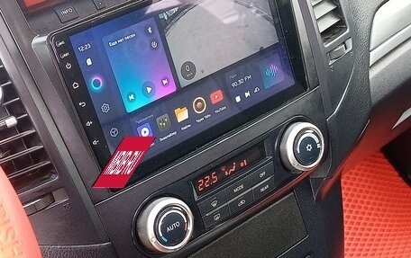 Mitsubishi Pajero IV, 2012 год, 2 300 000 рублей, 10 фотография