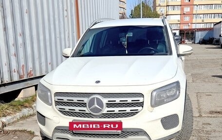 Mercedes-Benz GLB, 2021 год, 2 650 000 рублей, 3 фотография