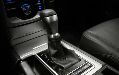 Toyota Land Cruiser Prado 150 рестайлинг 2, 2021 год, 6 490 000 рублей, 20 фотография