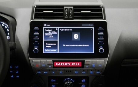 Toyota Land Cruiser Prado 150 рестайлинг 2, 2021 год, 6 490 000 рублей, 23 фотография