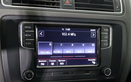 Volkswagen Jetta VI, 2015 год, 1 099 990 рублей, 16 фотография