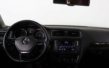 Volkswagen Jetta VI, 2015 год, 1 099 990 рублей, 12 фотография