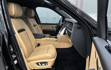 Rolls-Royce Cullinan, 2024 год, 49 550 000 рублей, 12 фотография