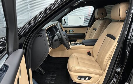 Rolls-Royce Cullinan, 2024 год, 49 550 000 рублей, 9 фотография