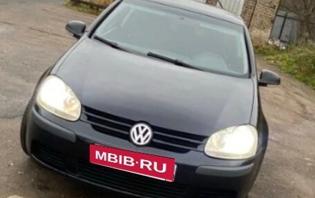 Volkswagen Golf V, 2005 год, 490 000 рублей, 1 фотография