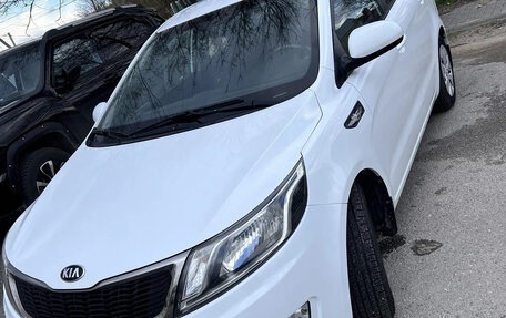 KIA Rio III рестайлинг, 2013 год, 890 000 рублей, 1 фотография