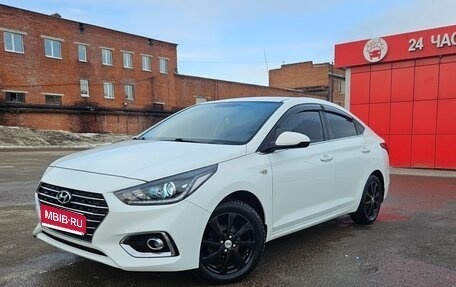 Hyundai Solaris II рестайлинг, 2017 год, 1 245 000 рублей, 1 фотография