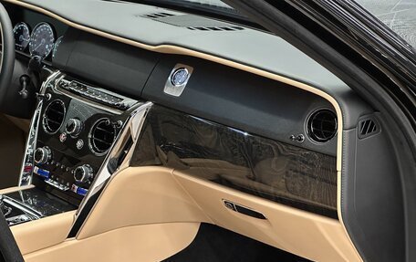 Rolls-Royce Cullinan, 2024 год, 49 550 000 рублей, 23 фотография