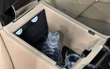 Rolls-Royce Cullinan, 2024 год, 49 550 000 рублей, 29 фотография