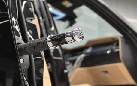 Rolls-Royce Cullinan, 2024 год, 49 550 000 рублей, 35 фотография