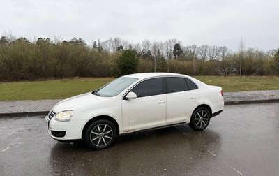 Volkswagen Jetta VI, 2010 год, 565 000 рублей, 1 фотография