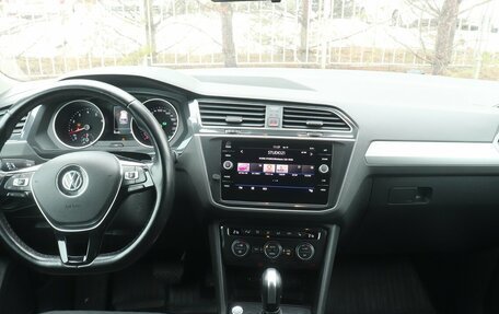 Volkswagen Tiguan II, 2020 год, 2 544 000 рублей, 7 фотография