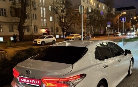 Toyota Camry, 2020 год, 2 790 000 рублей, 5 фотография