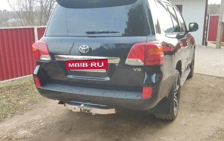 Toyota Land Cruiser 200, 2013 год, 4 600 000 рублей, 7 фотография