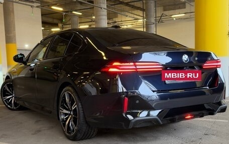 BMW 5 серия, 2024 год, 8 150 000 рублей, 4 фотография