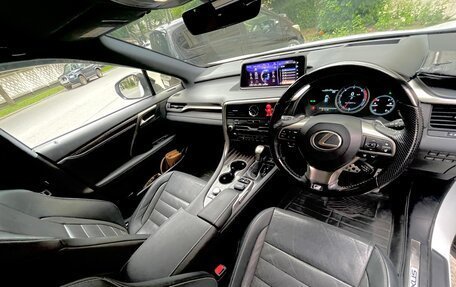 Lexus RX IV рестайлинг, 2016 год, 3 500 000 рублей, 20 фотография