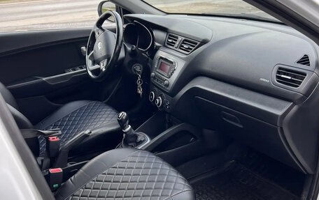 KIA Rio III рестайлинг, 2013 год, 890 000 рублей, 2 фотография