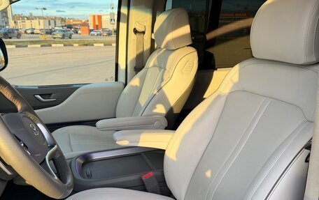 Hyundai Staria, 2021 год, 5 750 000 рублей, 16 фотография