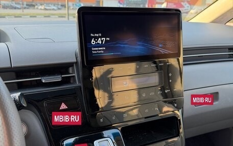 Hyundai Staria, 2021 год, 5 750 000 рублей, 18 фотография