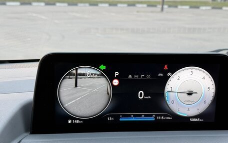 Hyundai Staria, 2021 год, 5 750 000 рублей, 30 фотография