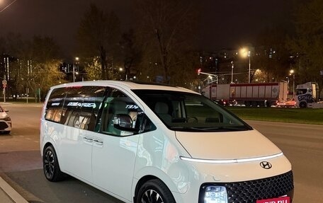 Hyundai Staria, 2021 год, 5 750 000 рублей, 36 фотография