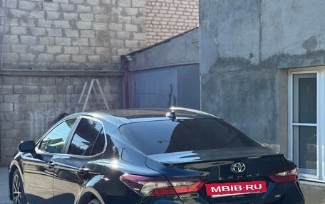 Toyota Camry, 2021 год, 2 790 000 рублей, 4 фотография