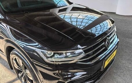 Volkswagen Tiguan, 2025 год, 4 250 000 рублей, 4 фотография