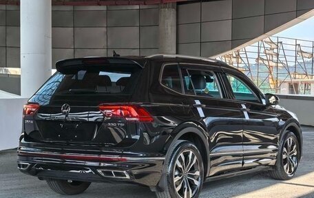 Volkswagen Tiguan, 2025 год, 4 250 000 рублей, 9 фотография