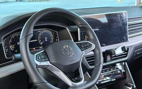 Volkswagen Tiguan, 2025 год, 4 250 000 рублей, 16 фотография