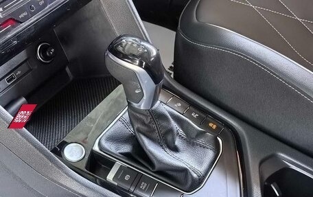 Volkswagen Tiguan, 2025 год, 4 250 000 рублей, 28 фотография