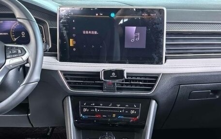 Volkswagen Tiguan, 2025 год, 4 250 000 рублей, 20 фотография