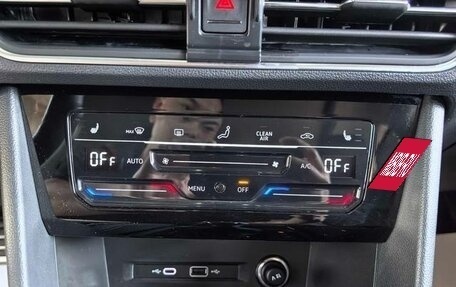 Volkswagen Tiguan, 2025 год, 4 250 000 рублей, 21 фотография