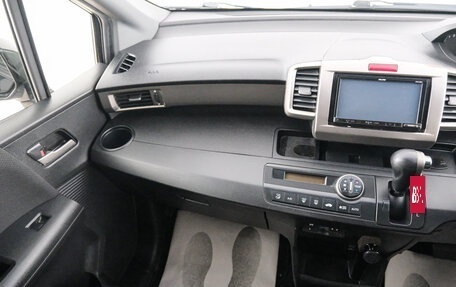 Honda Freed I, 2013 год, 1 049 000 рублей, 10 фотография