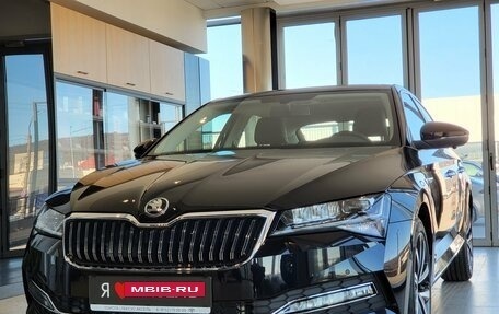 Skoda Superb III рестайлинг, 2025 год, 3 429 000 рублей, 3 фотография