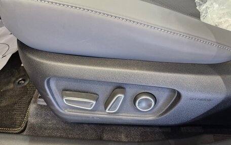 Toyota RAV4, 2026 год, 4 390 000 рублей, 14 фотография