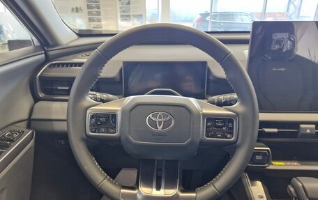 Toyota RAV4, 2026 год, 4 390 000 рублей, 16 фотография