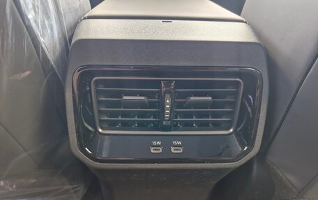 Toyota RAV4, 2026 год, 4 390 000 рублей, 15 фотография