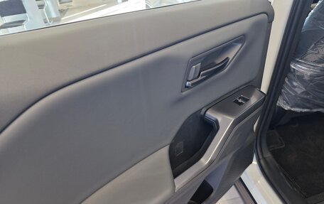 Toyota RAV4, 2026 год, 4 390 000 рублей, 21 фотография