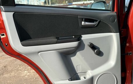 Suzuki SX4 II рестайлинг, 2010 год, 999 000 рублей, 24 фотография