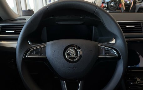 Skoda Superb III рестайлинг, 2025 год, 3 429 000 рублей, 23 фотография