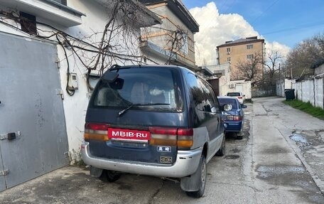 Nissan Serena I, 1992 год, 300 000 рублей, 3 фотография