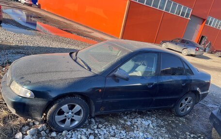 Audi A4, 1995 год, 165 000 рублей, 2 фотография