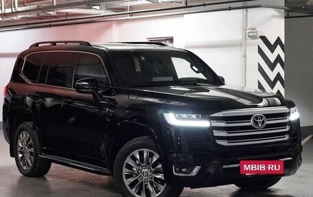 Toyota Land Cruiser, 2024 год, 22 000 000 рублей, 3 фотография