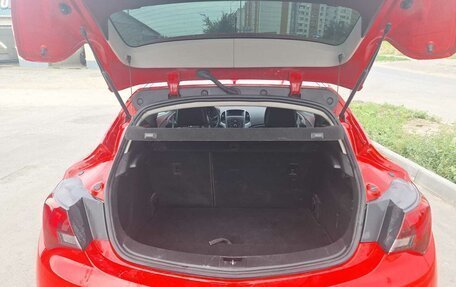 Opel Astra J, 2011 год, 950 000 рублей, 9 фотография