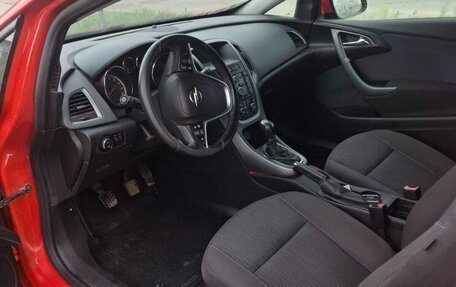 Opel Astra J, 2011 год, 950 000 рублей, 17 фотография